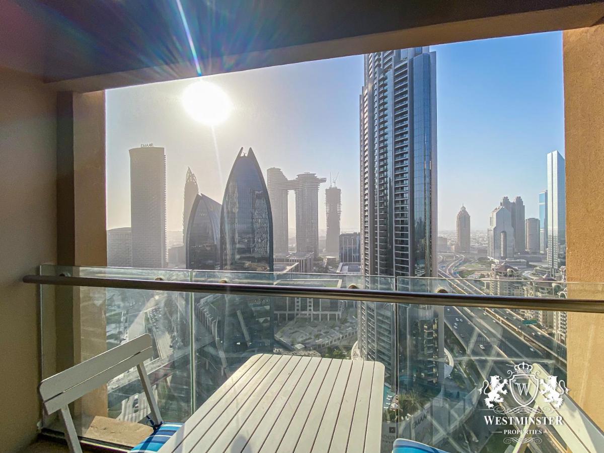 Westminster Dubai Mall Exterior foto View from a balcony