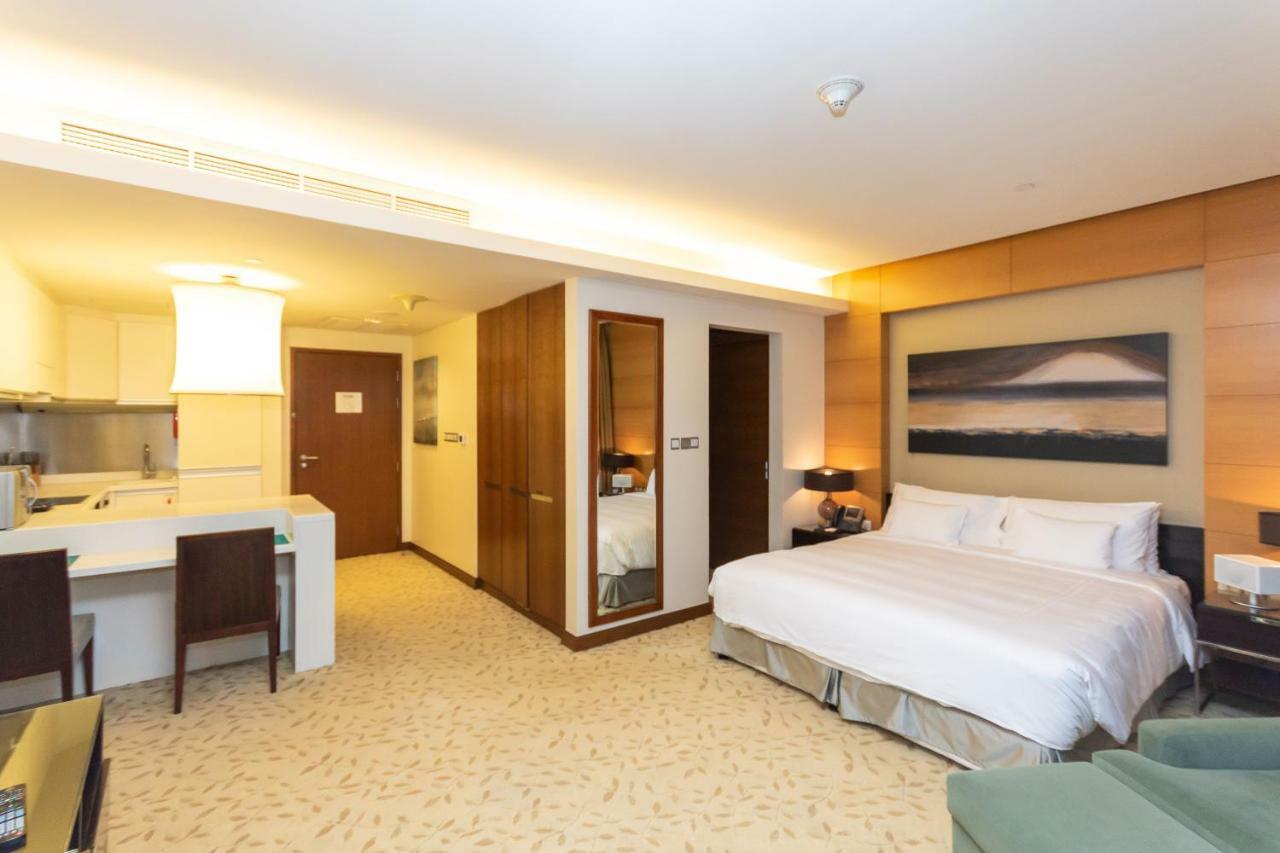 Westminster Dubai Mall Exterior foto Studio apartment